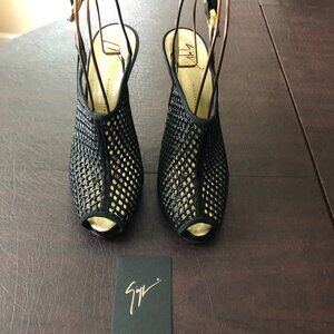 Giuseppe Zanotti Black Hidden Platform Stiletto Sandals Size 9.5 US 9